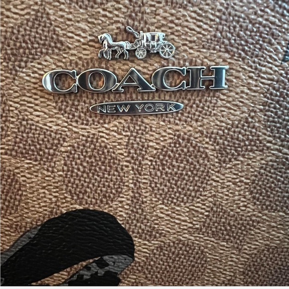 Coach Signature Bow Gallery Tote - Picture 3 of 8